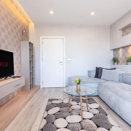 Apartament Designer Two-bedroom