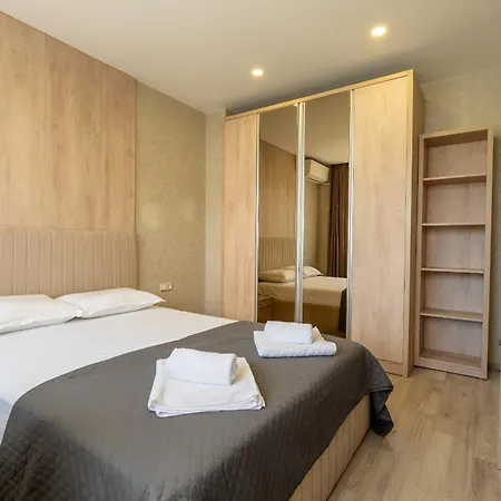 Designer Two-bedroom Apartament Warna